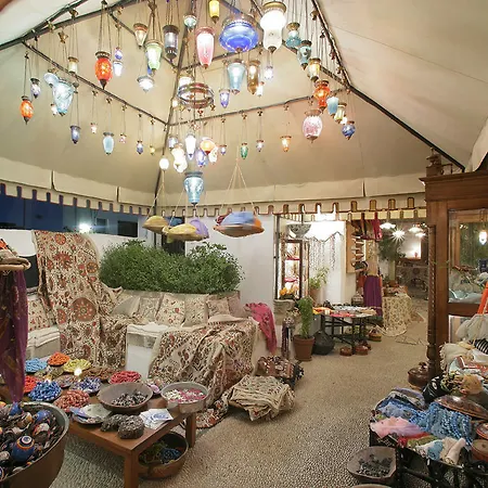 Melenos Art Boutique מלון לינדוס